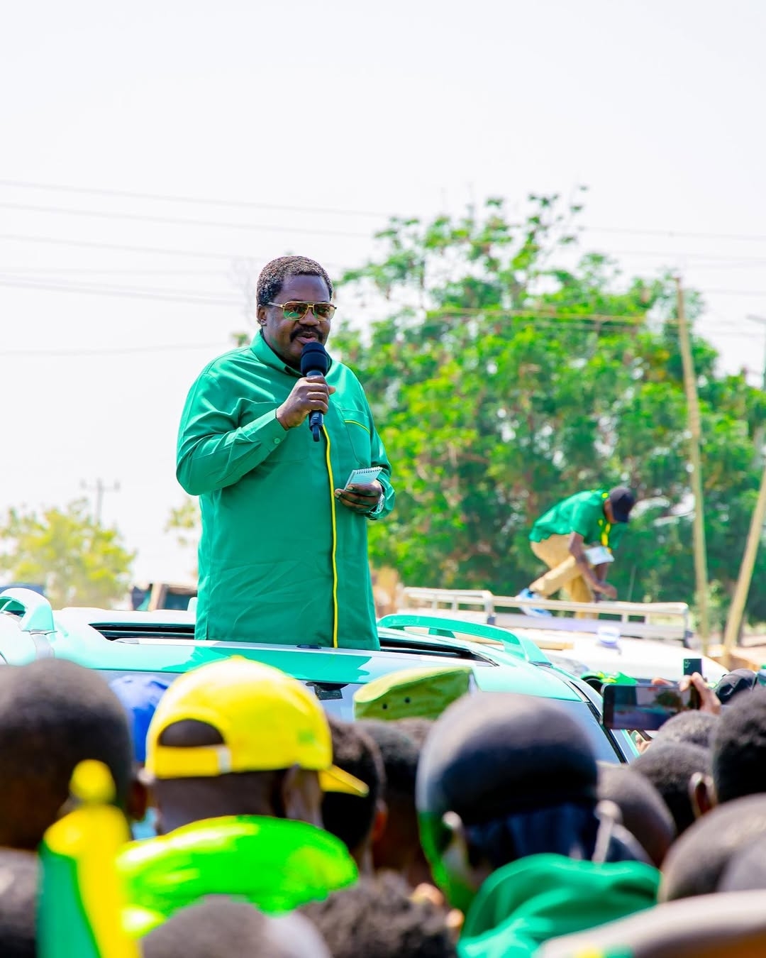 Balozi Dkt. Nchimbi Ahamasisha Wakazi wa Isaka Kuhakikisha Ushindi wa CCM Oktoba 29