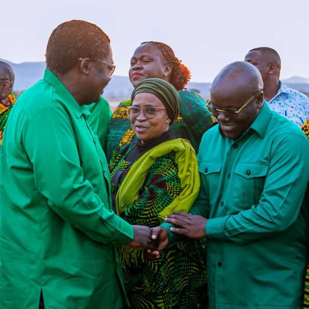 Dkt. Emmanuel Nchimbi, amewasili wilayani Songea, Mkoa wa Ruvuma, ili kuendelea na kampeni za CCM za kunadi sera za CCM