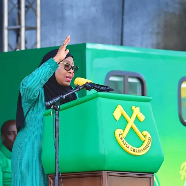 DKT. SAMIA AKIZUNGUMZA NA WAPIGA KURA WAKE BUKOMBE