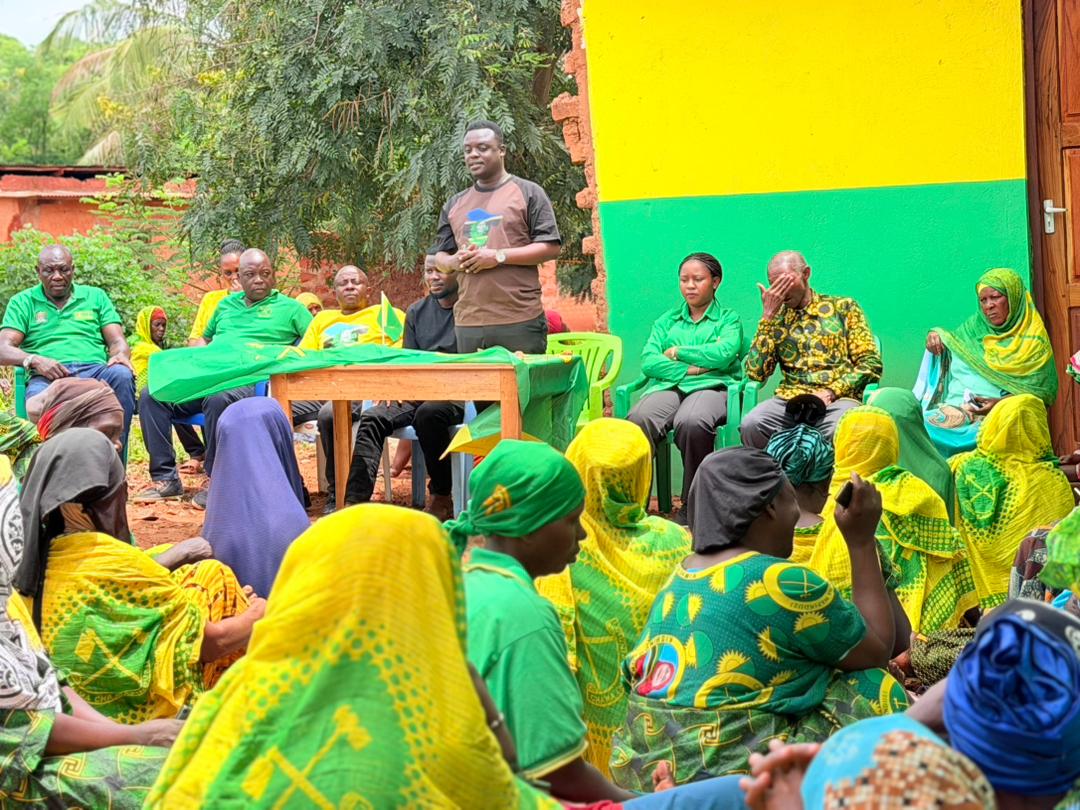 ABUYA AWEKA MSISITIZO KWA VIJANA WA CCM KUKITETEA CHAMA NA VIONGOZI  WAKE